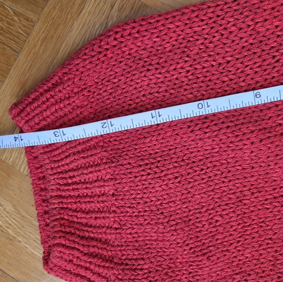 Red Geometric Sweater - Picture 12 of 15